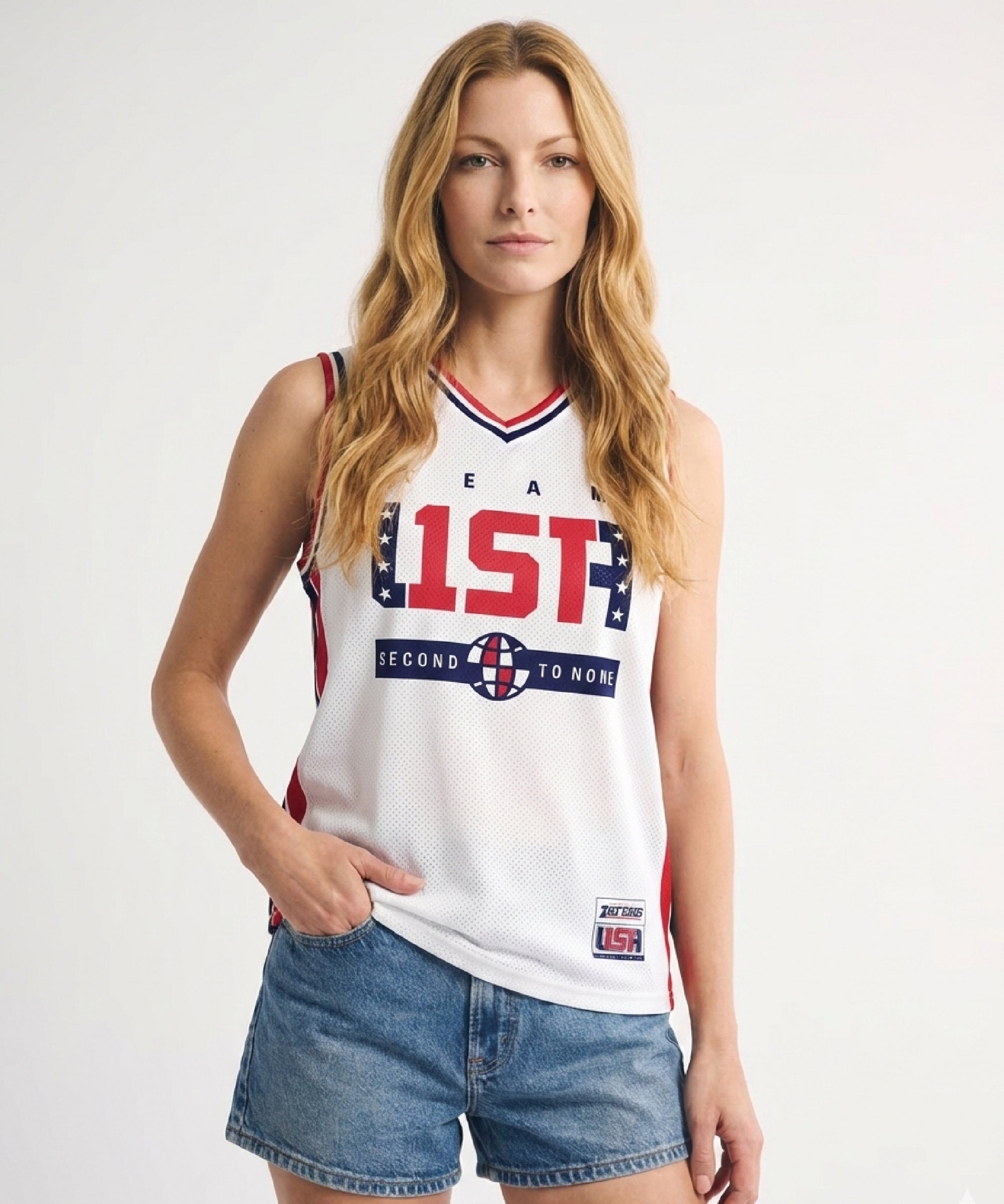 Heather: 5’9 wearing size M