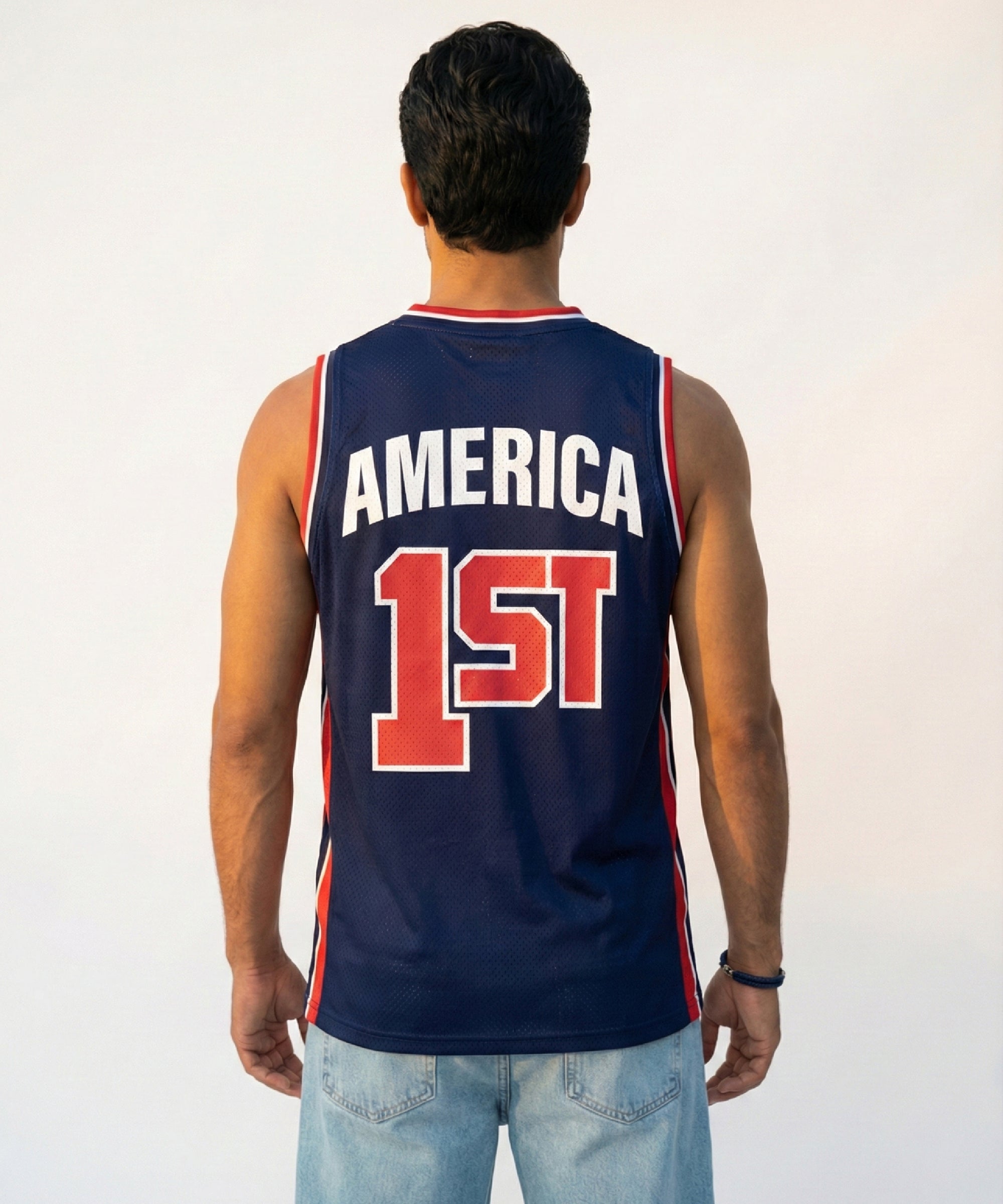 Josh: 5’11 wearing size L