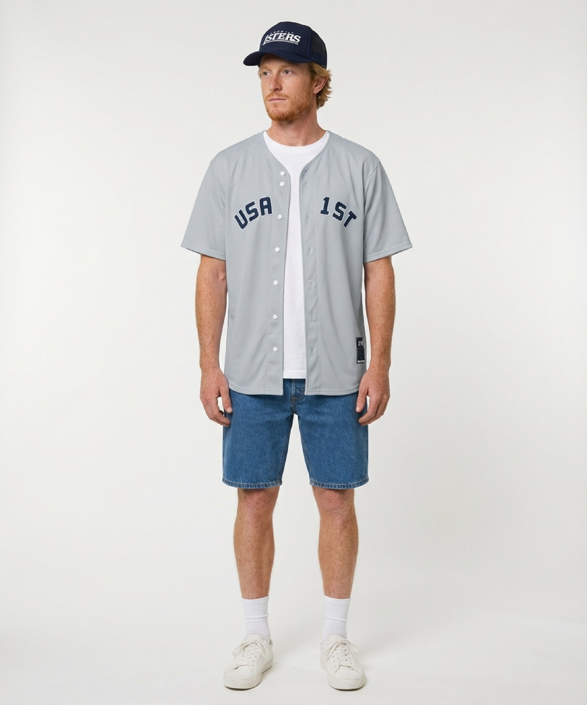 Tyler: 6’1 wearing size L